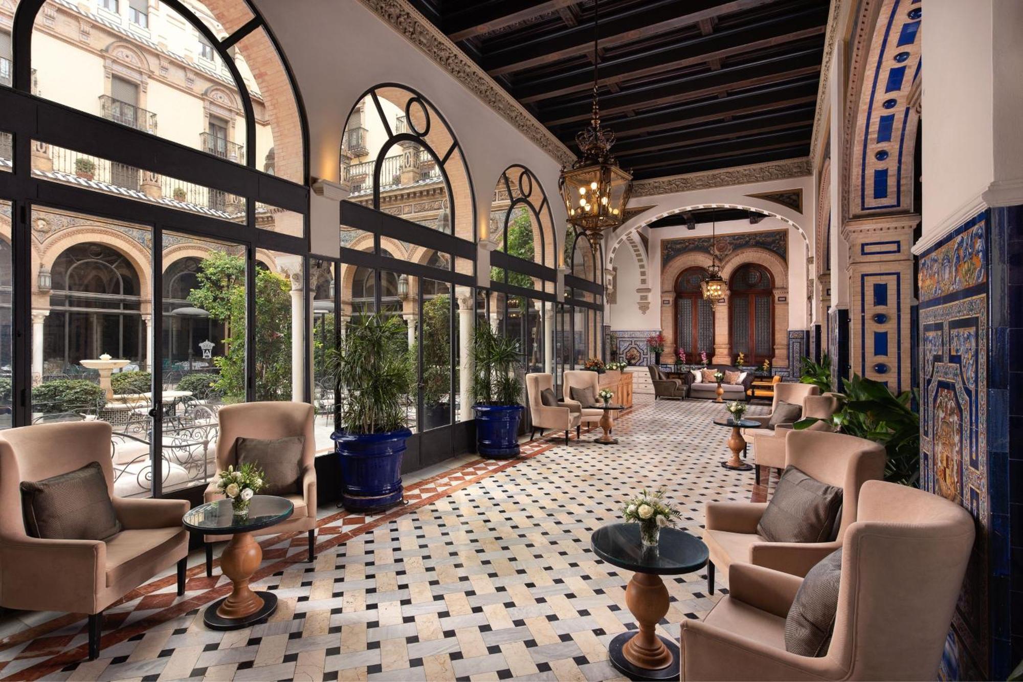 Hotel Alfonso Xiii, A Luxury Collection Hotel, Seville Exterior photo