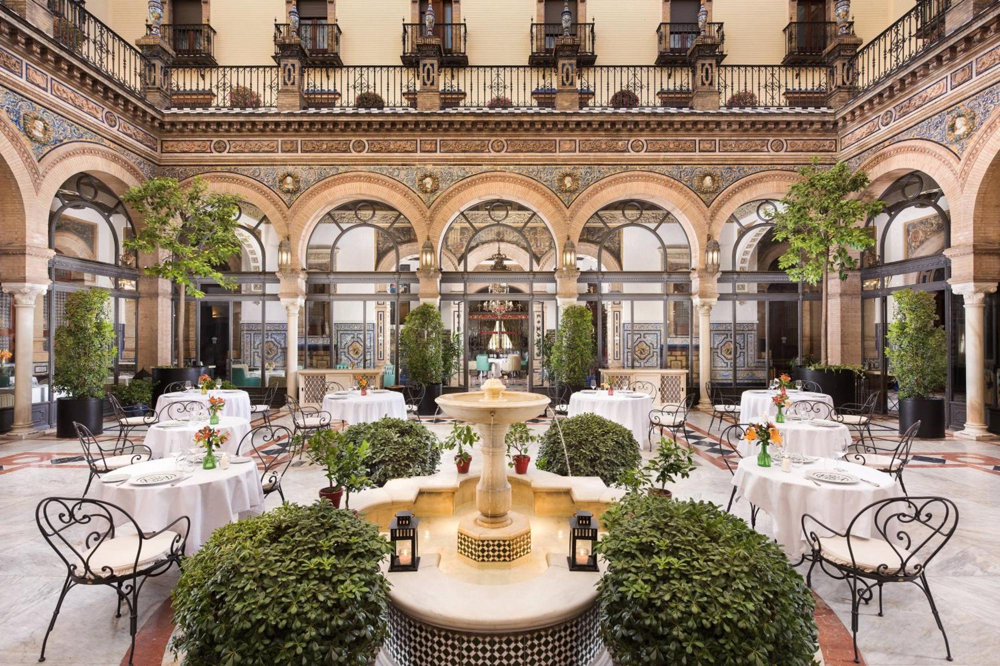 Hotel Alfonso Xiii, A Luxury Collection Hotel, Seville Exterior photo