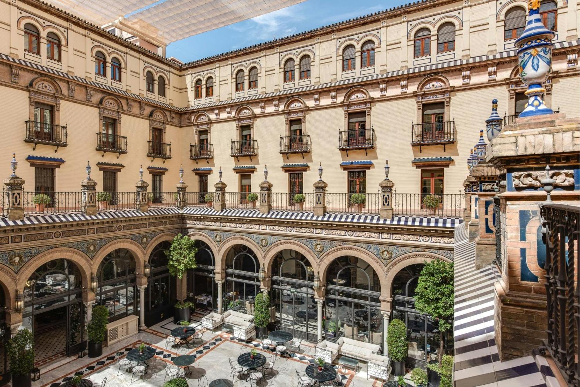 Hotel Alfonso Xiii, A Luxury Collection Hotel, Seville Exterior photo